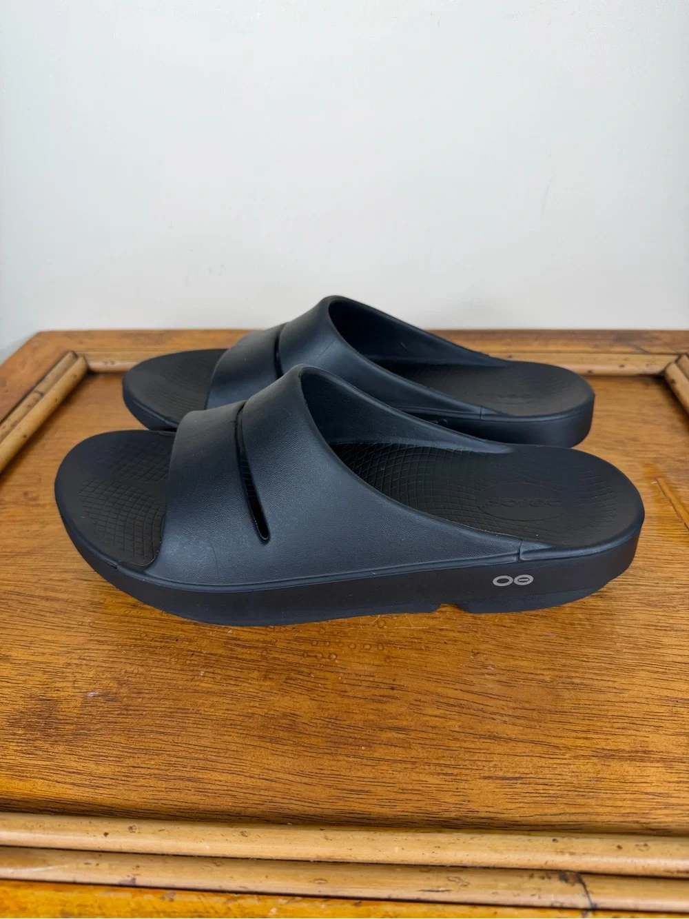 OOFOS OOahh Men’s Recovery Slide Sandals Black Size 10